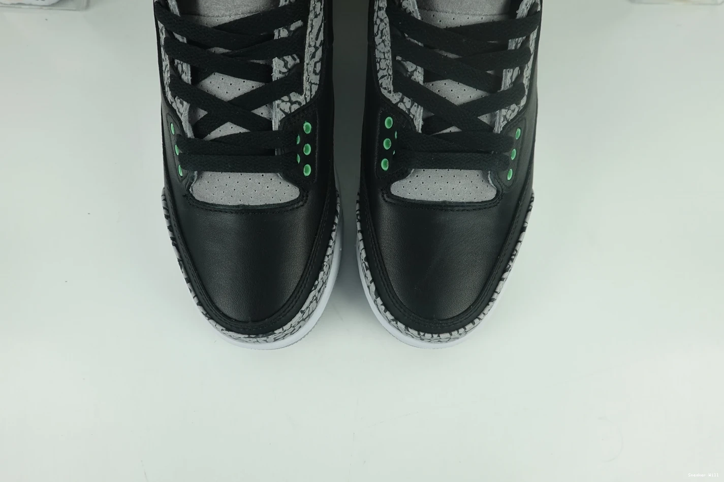 Air GOAT Glow 7237 717 Jordan 3 DailyWear Green 0617